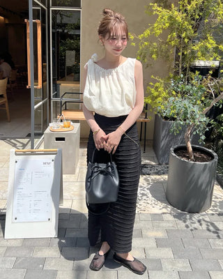 Shoulder ribbon bow tie sleeveless blouse