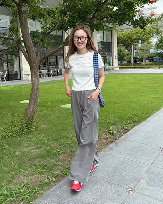 Pintuck stripe banding slacks