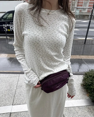 Flower pattern long-sleeved T-shirt