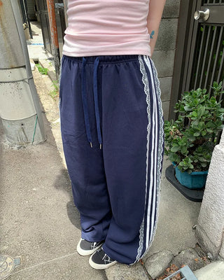 Lace-line sweatpants