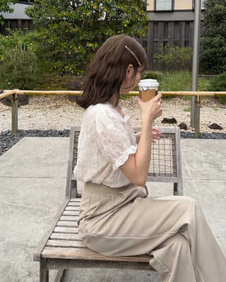 Lace short-sleeved blouse