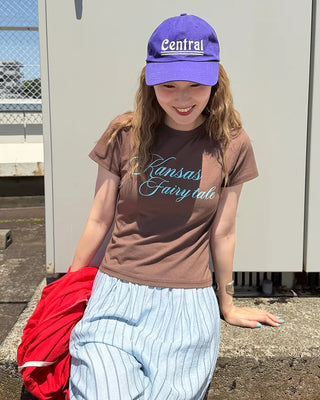 Lettering semi-cropped short-sleeve T-shirt