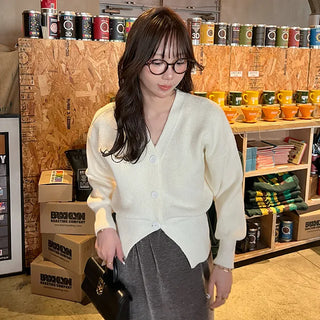 Basic 3-Button Cardigan