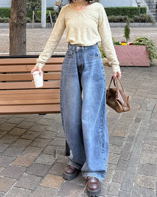 Wide vintage wash denim pants