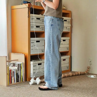 Light blue denim pants
