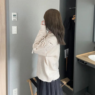 Eyelet Point Knit