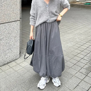 Balloon Fit Suede Long Skirt