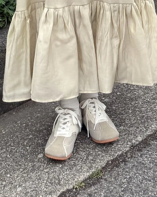 Line bicolor sneakers