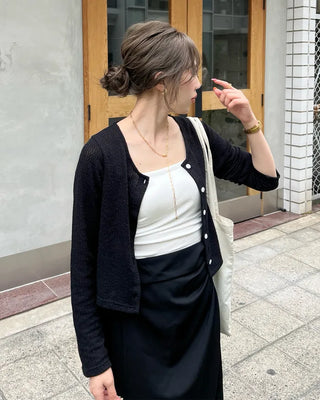 Simple round neck button cardigan
