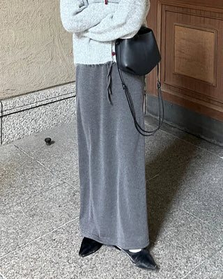 Ribbed maxi skirt