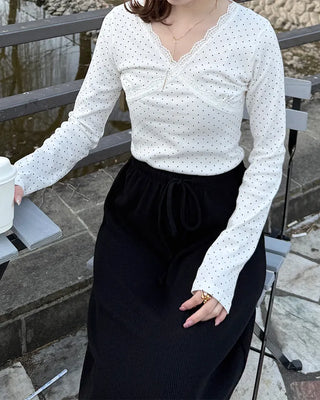 Dot Lace Point V-Neck Long Sleeve T-Shirt
