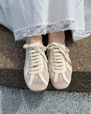 Mesh sneakers