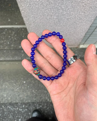 Blue bead bracelet