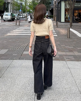 Round neck cable knit short sleeve knit