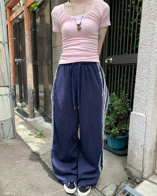 Lace-line sweatpants