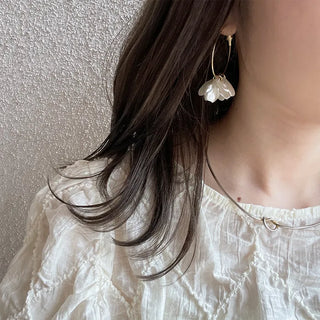 Shell earrings