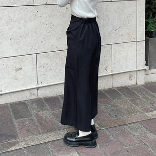 Twist strap skirt