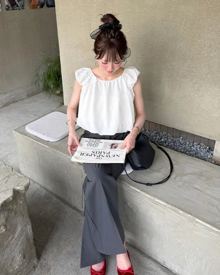 Back ribbon shirred blouse
