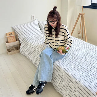 High-waisted bootcut denim pants