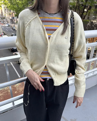 Mini pendant V-neck cardigan