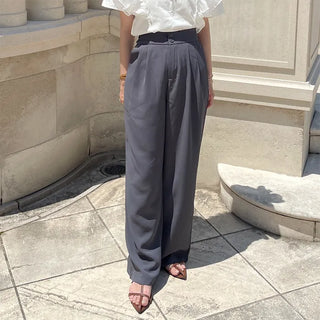 Two-button basic fit slacks