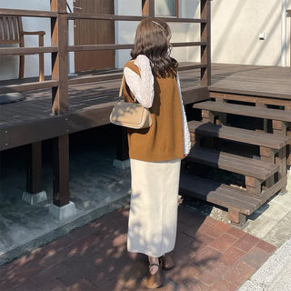 Back button detail knit vest