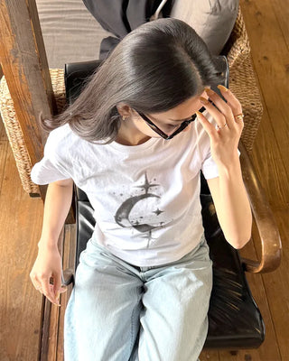 Moon print short-sleeved T-shirt