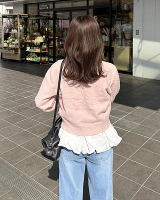 Simple cropped V-neck cardigan