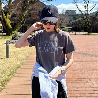 LATINA Lettering T-shirt