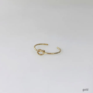 Twisted Round Bangle