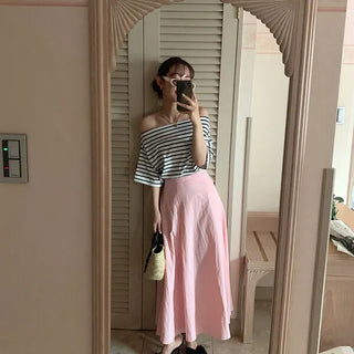 Pintuck flared long skirt