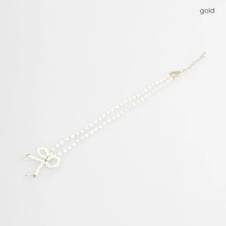 Pearl ribbon necklace