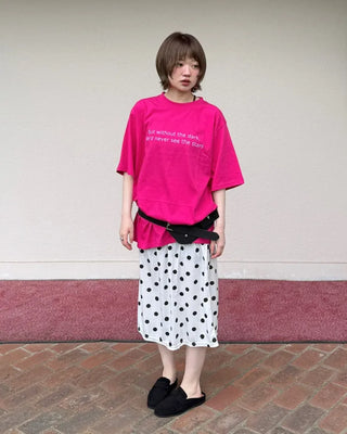 Round neck loose fit t-shirt