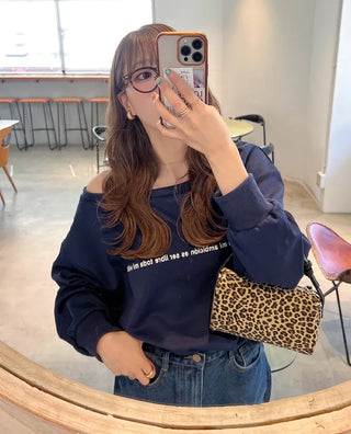 Lettering One-Shoulder Sweatshirt