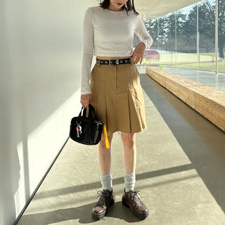 Eyelet belt