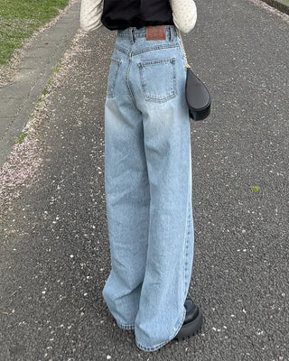 Semi-wide fit denim pants