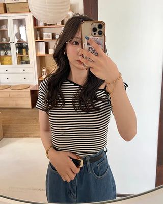 One-shoulder striped short-sleeved T-shirt
