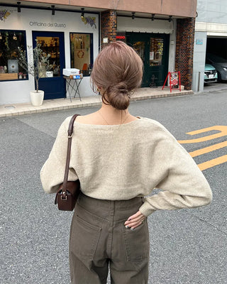 Classic boat neck knit