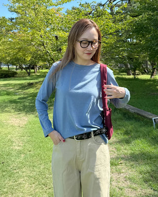 Simple round neck collar long-sleeve T-shirt