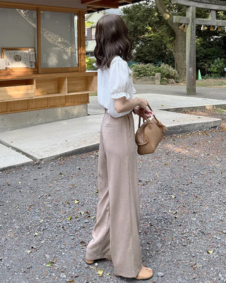 Simple straight-fit slacks