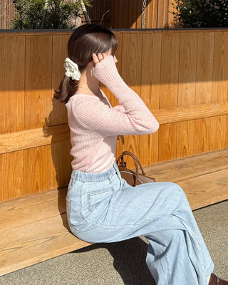 Half-open button ribbed knit