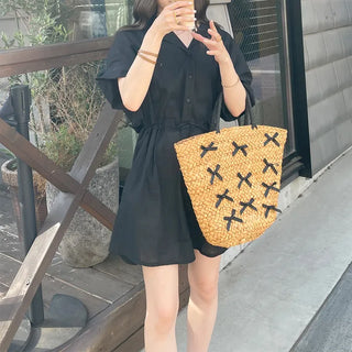 Ribbon-point rattan handbag