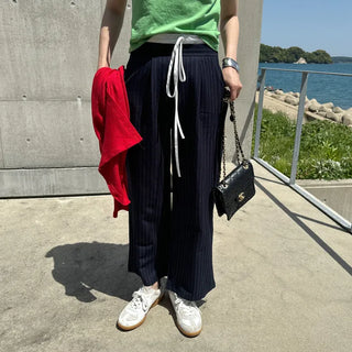 String stripe slacks