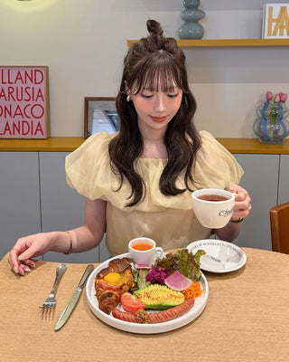 Organza Volume Off-Shoulder Blouse