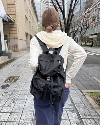 Square pocket nylon backpack