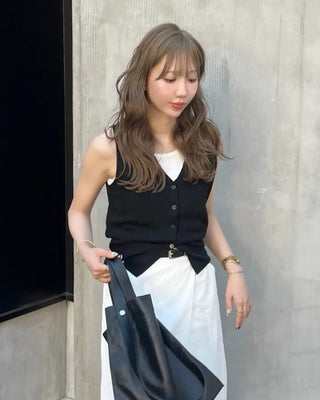 V-neck knit vest