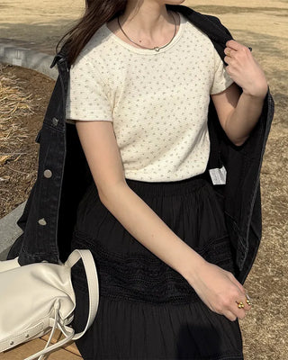 Flower pattern T-shirt