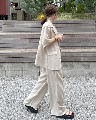 Simple jacket and slacks set