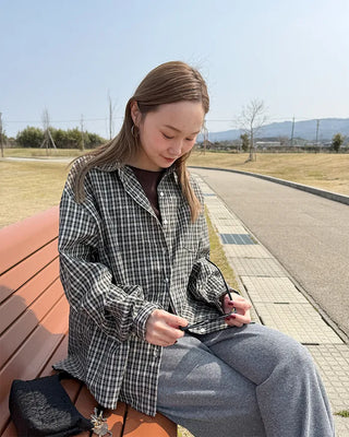 Loose-fit check shirt