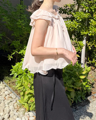 Frilled ribbon chiffon off-shoulder blouse